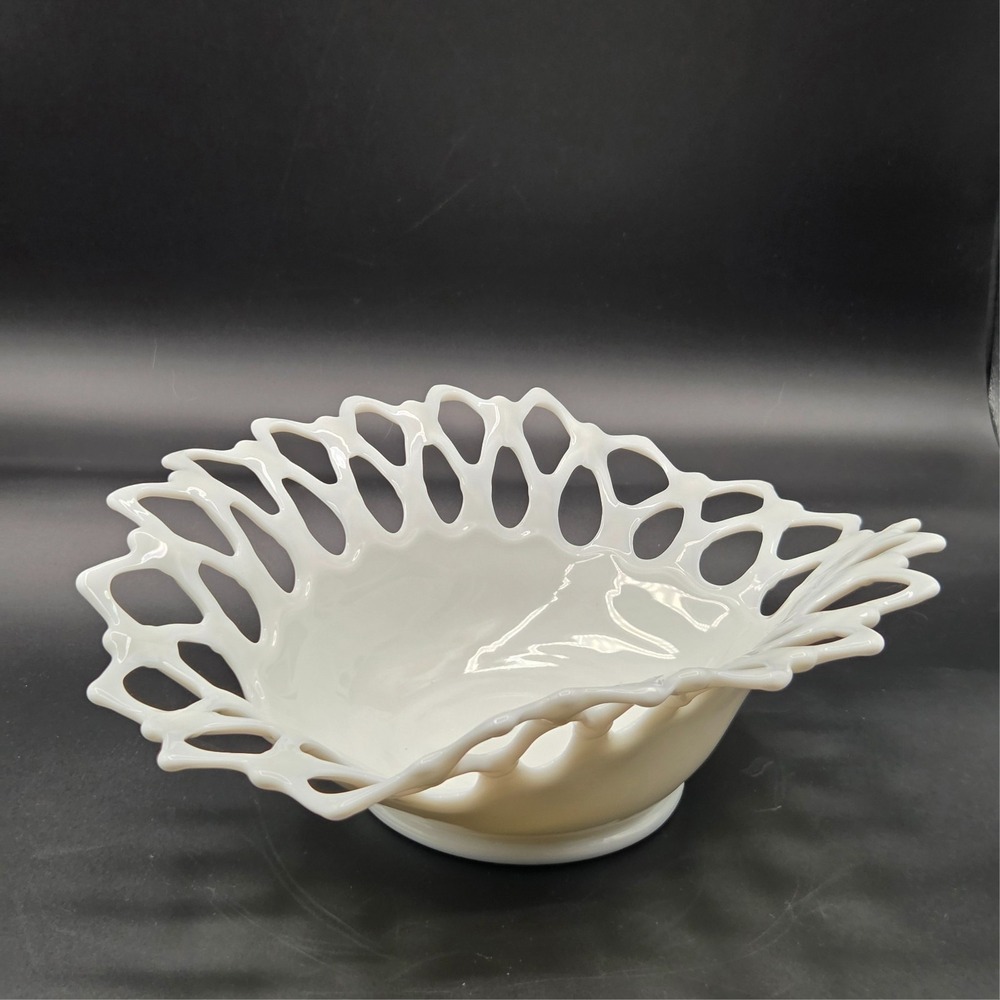 Vintage Westmoreland Milk Glass Doric Open Lace Oval Fruit Bowl